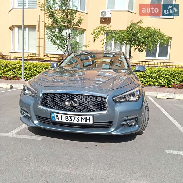 Infiniti Q50 (2015)