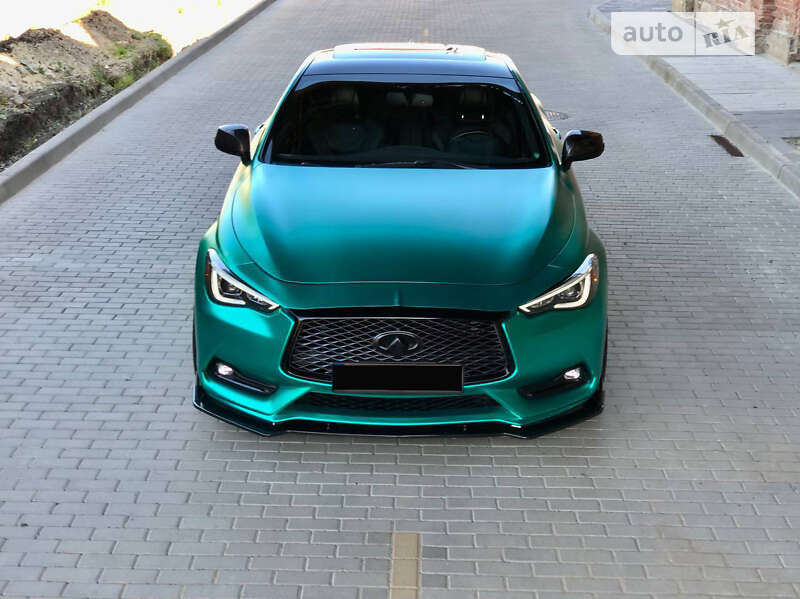Infiniti Q60 (2016)