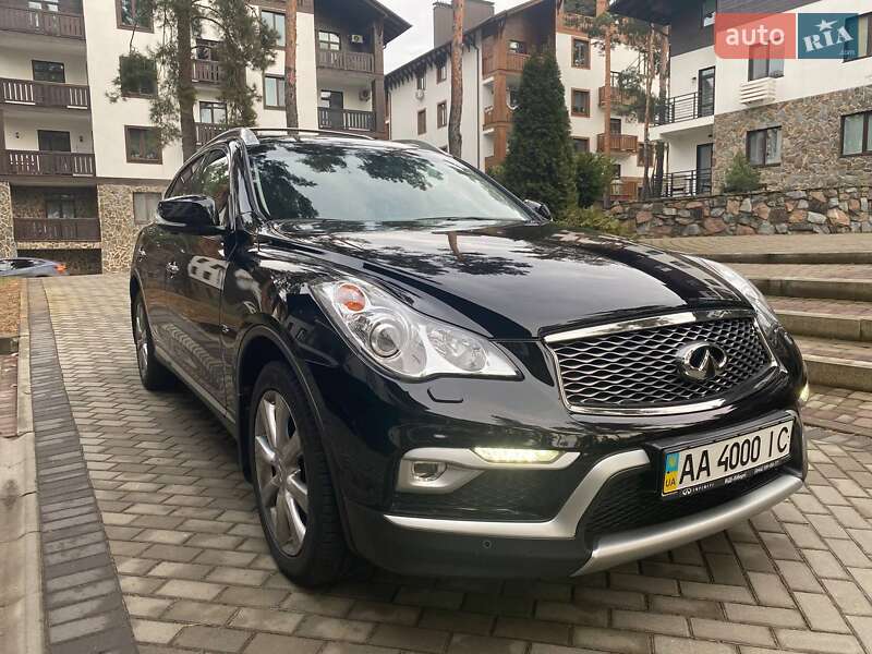 Infiniti Qx50 (2016)