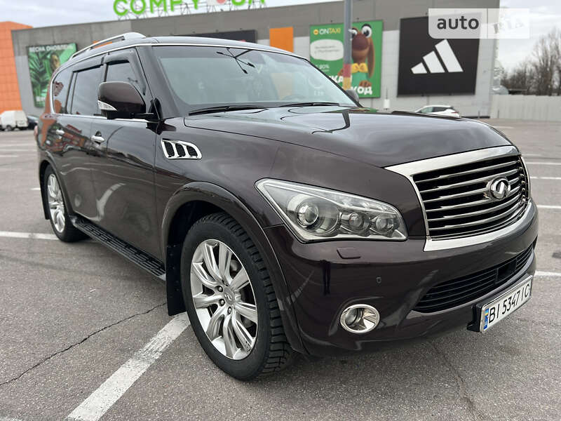 Infiniti Qx56 (2010)
