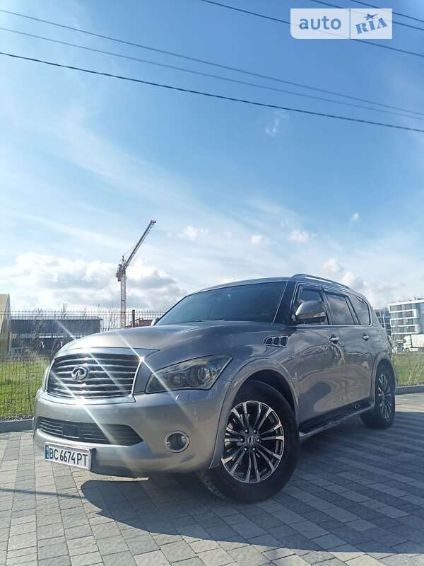 Infiniti Qx56 (2011)