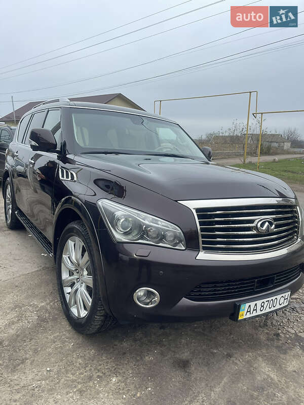 Infiniti Qx56 (2011)