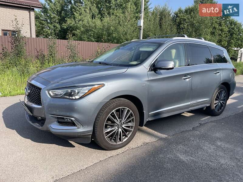 Infiniti Qx60 (2017)
