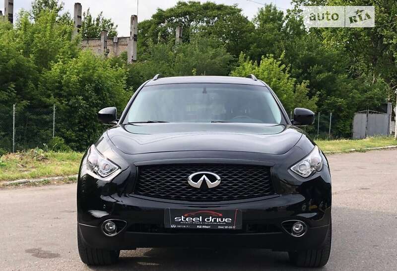 Infiniti Qx70 (2016)