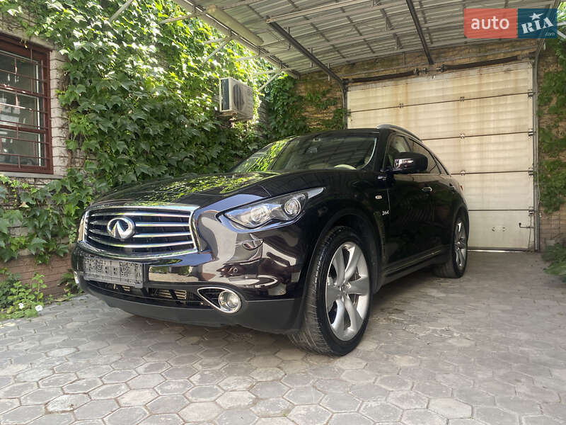 Infiniti Qx70 (2015)