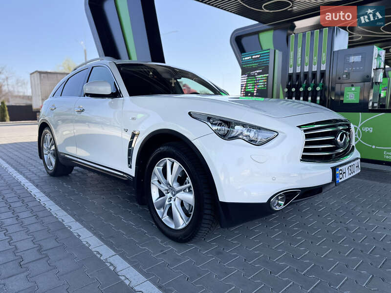 Infiniti Qx70 (2013)