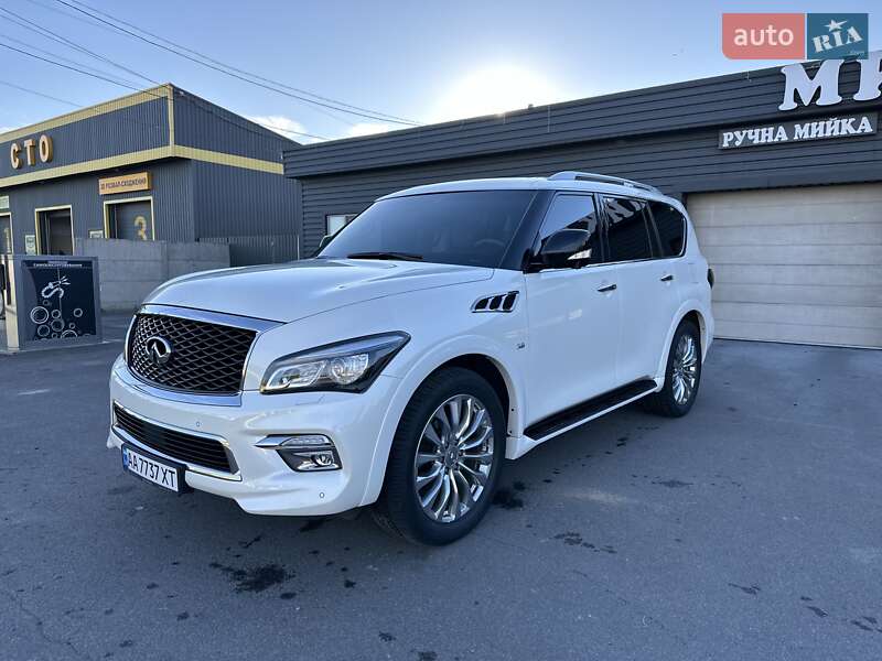 Infiniti Qx80 (2015)