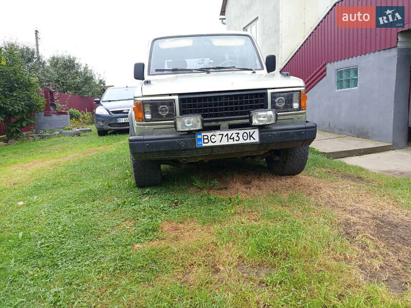 Isuzu Trooper (1988)