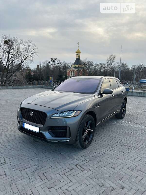 Jaguar F-pace (2016)