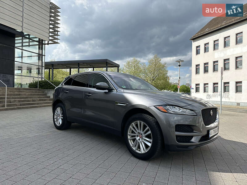 Jaguar F-pace (2017)