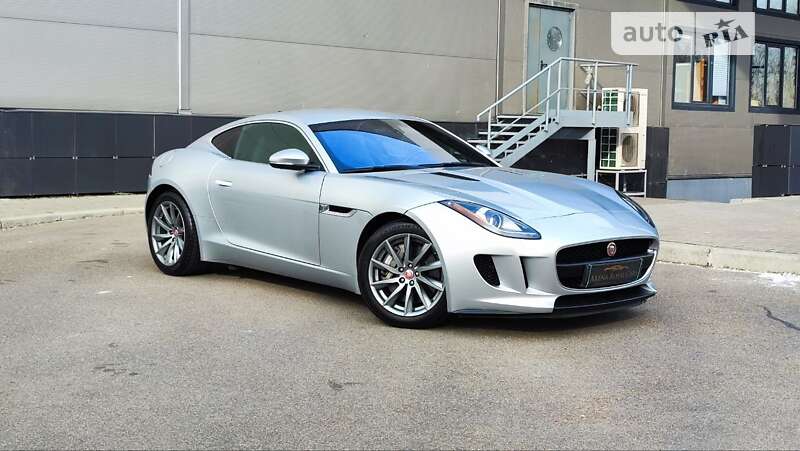 Jaguar F-type (2016)