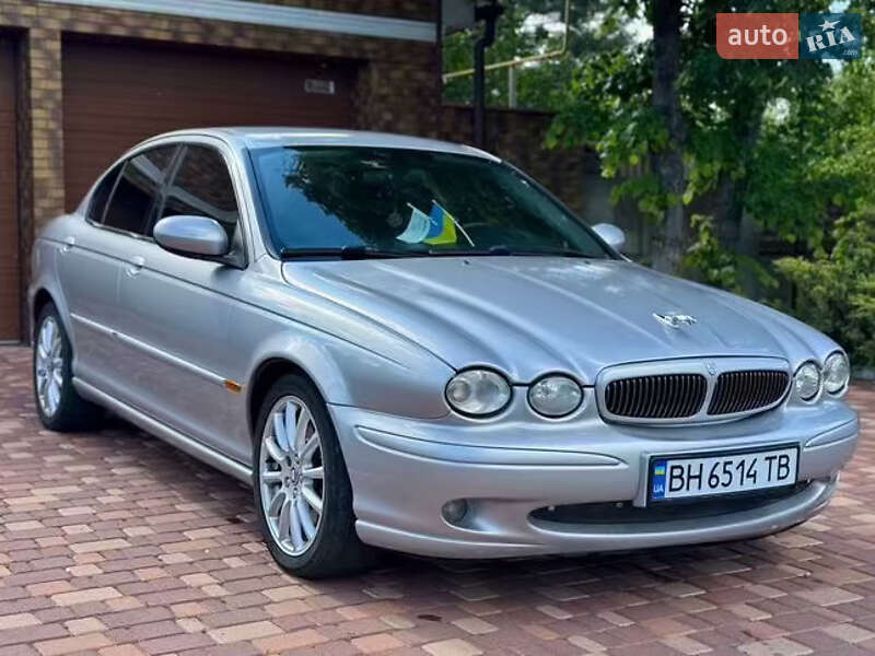 Jaguar X-type (2001)