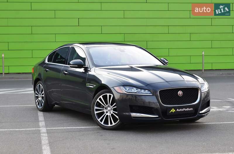 Jaguar Xf (2019)