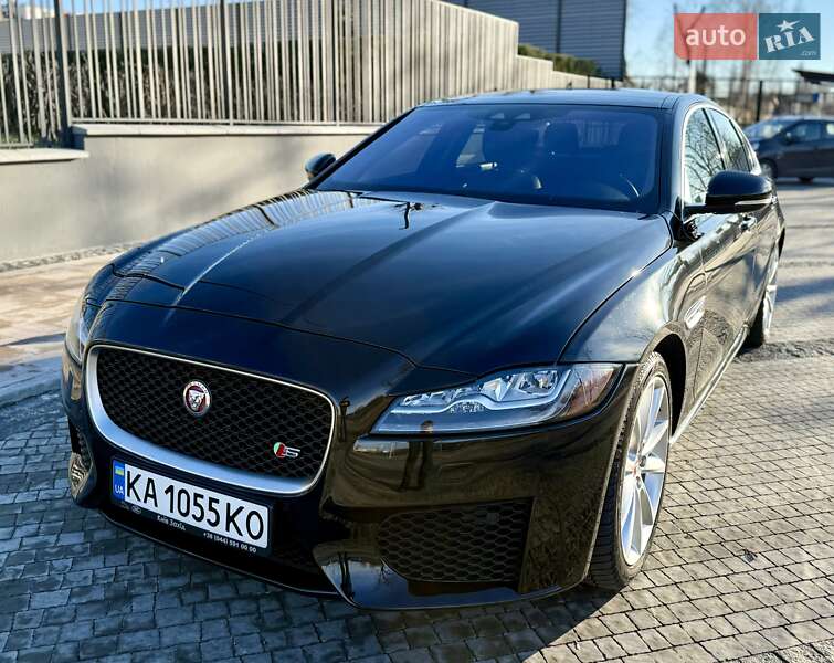 Jaguar Xf (2015)