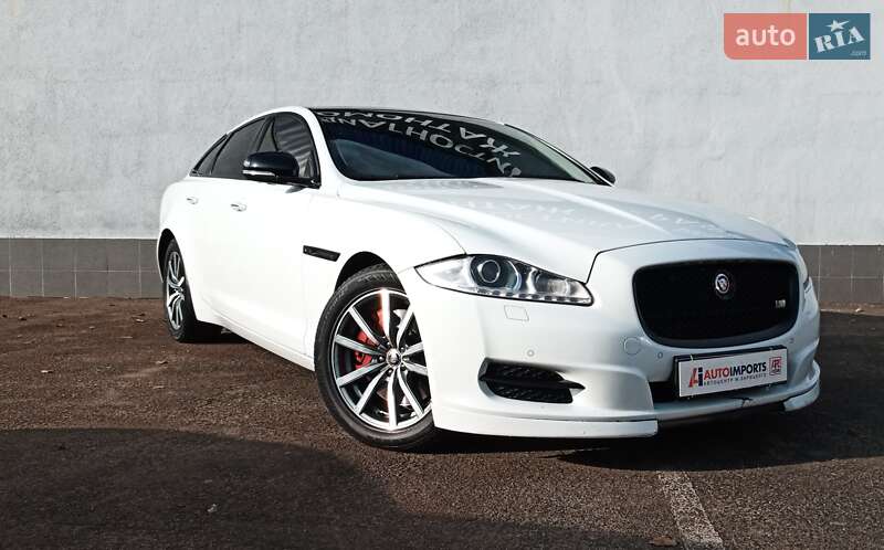 Jaguar Xj (2013)