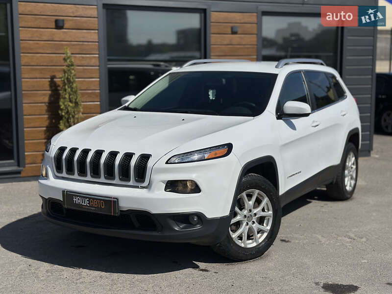Jeep Cherokee (2015)