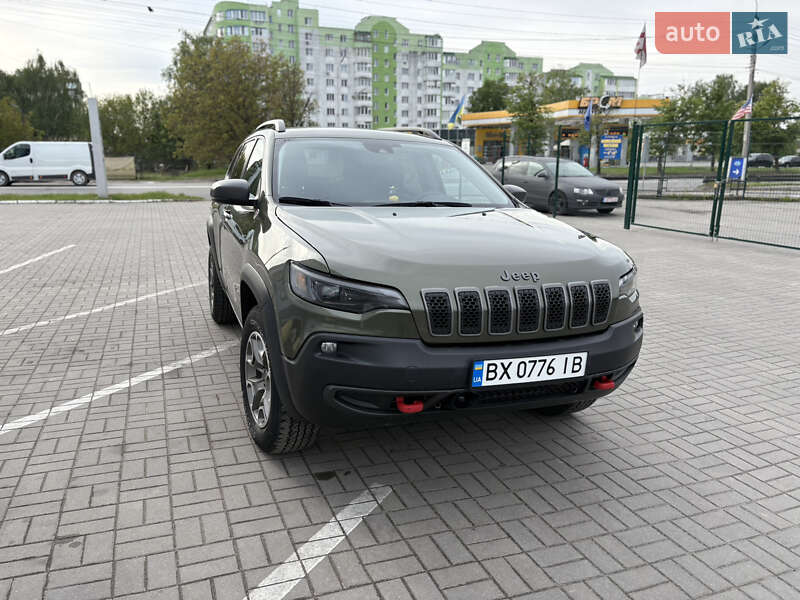 Jeep Cherokee (2021)