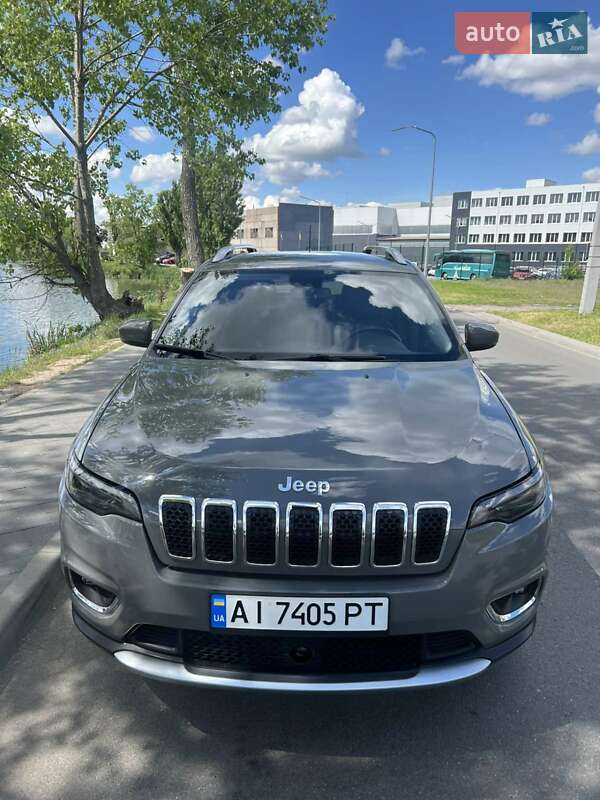 Jeep Cherokee (2021)