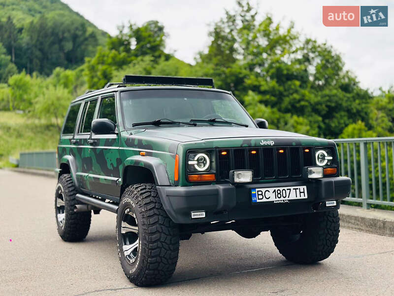 Jeep Cherokee (1998)