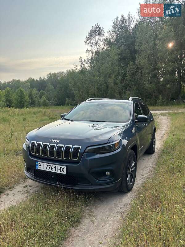Jeep Cherokee (2021)