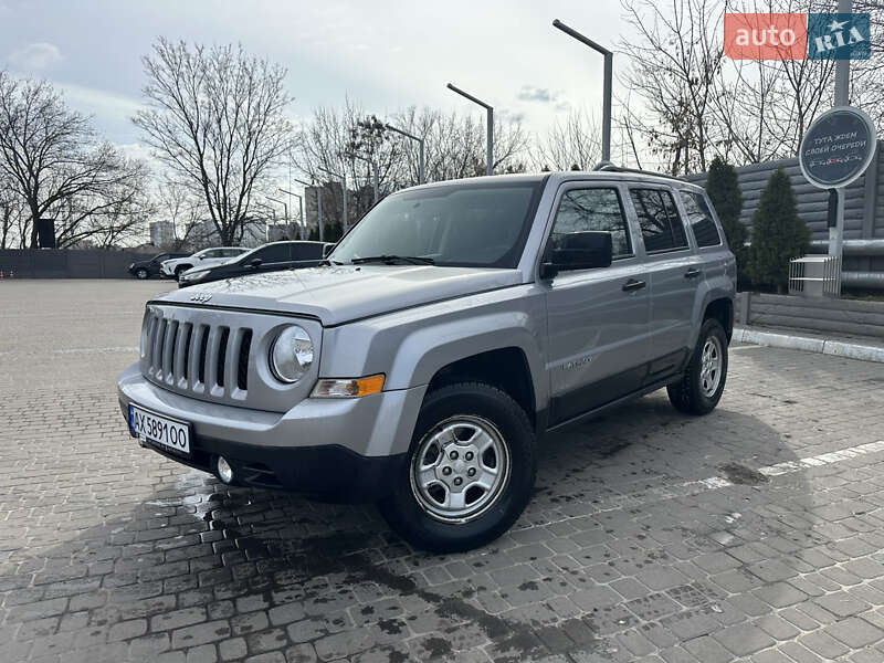 Jeep Patriot (2015)