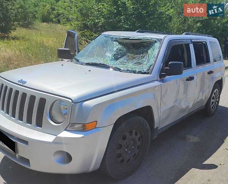 Jeep Patriot (2007)