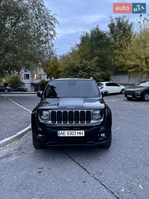 Jeep Renegade (2015)