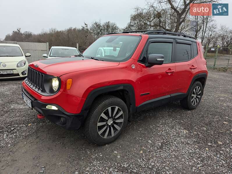Jeep Renegade (2016)