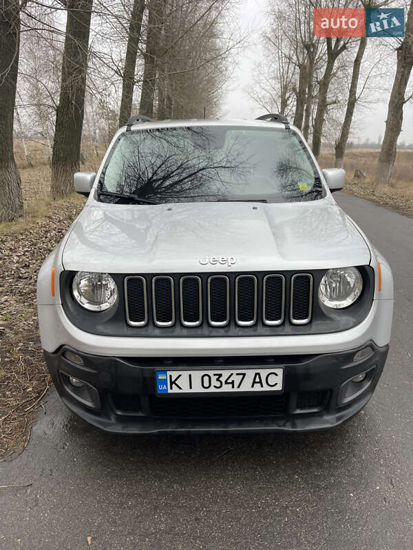 Jeep Renegade (2016)
