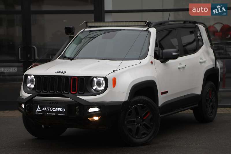 Jeep Renegade (2016)