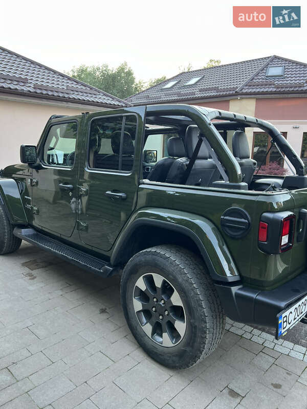 Jeep Wrangler (2021)