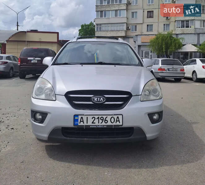 Kia Carens (2006)