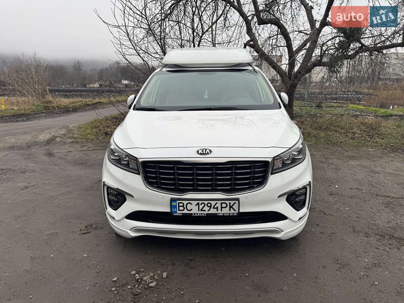 Kia Carnival (2018)