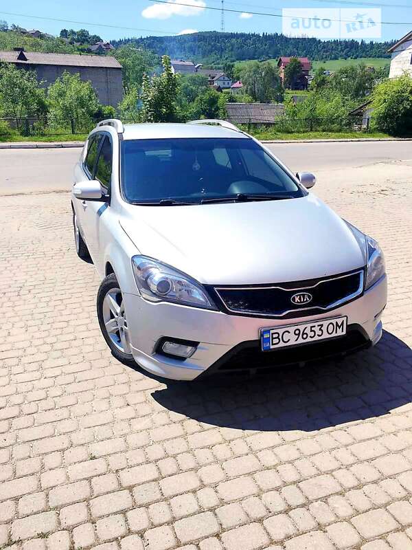 Kia Ceed (2011)