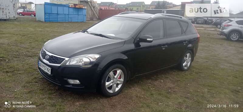 Kia Ceed (2011)