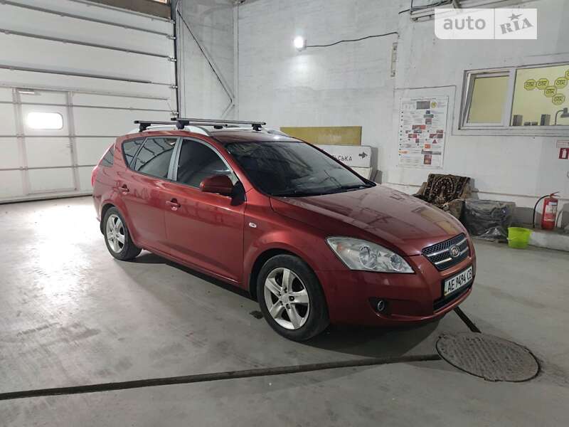 Kia Ceed (2008)