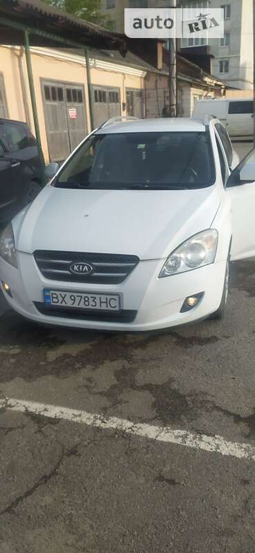 Kia Ceed (2008)