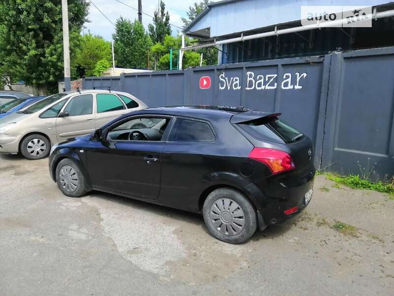 Kia Ceed (2008)