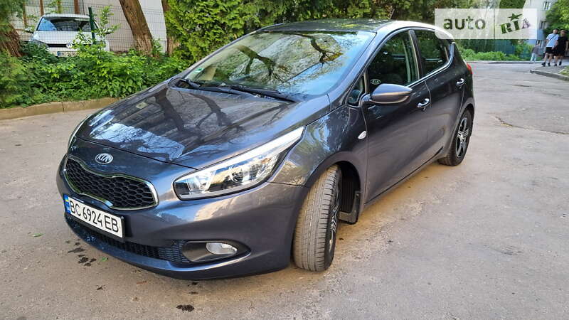 Kia Ceed (2013)