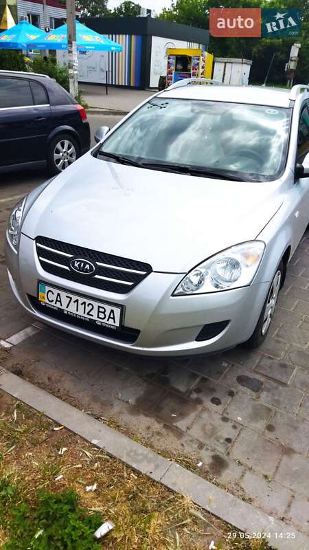 Kia Ceed (2009)