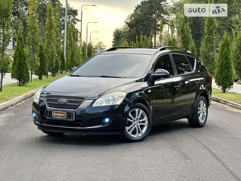 Kia Ceed (2008)