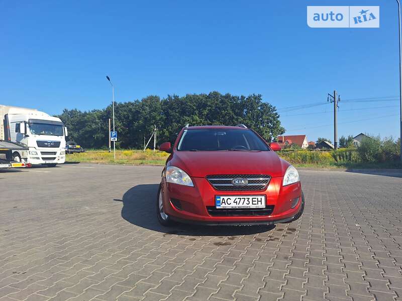 Kia Ceed (2009)