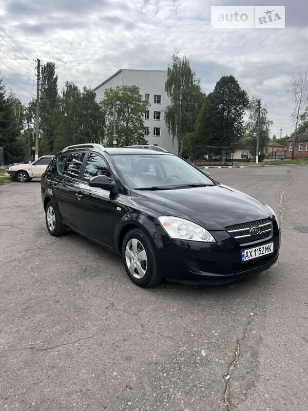 Kia Cee'd (2007)