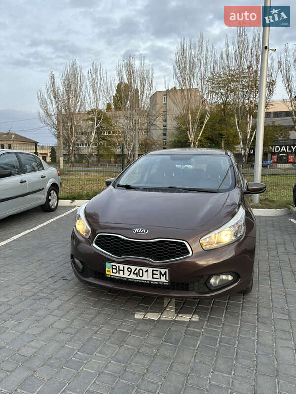 Kia Cee'd (2013)