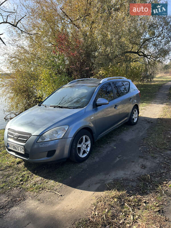 Kia Ceed (2009)
