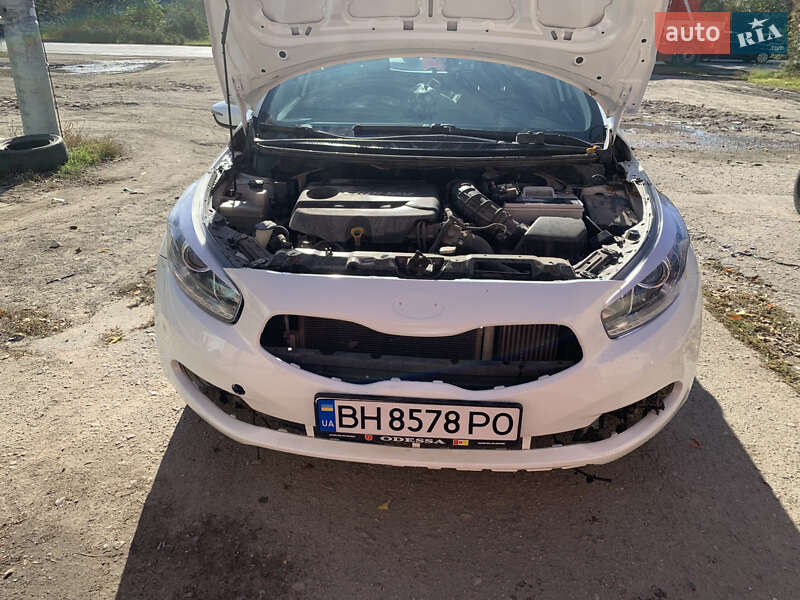 Kia Ceed (2013)
