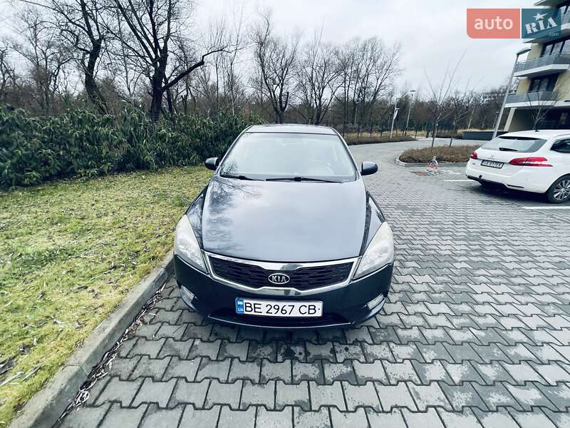 Kia Ceed (2009)