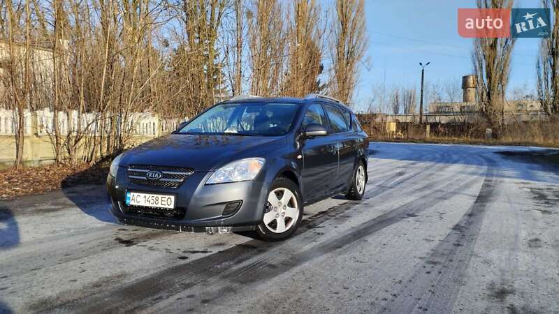Kia Ceed (2009)