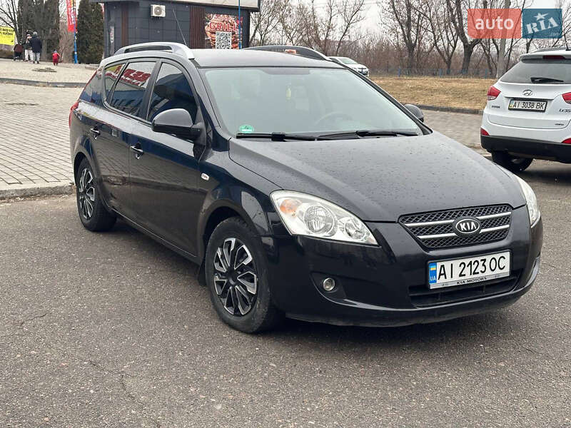 Kia Ceed (2007)