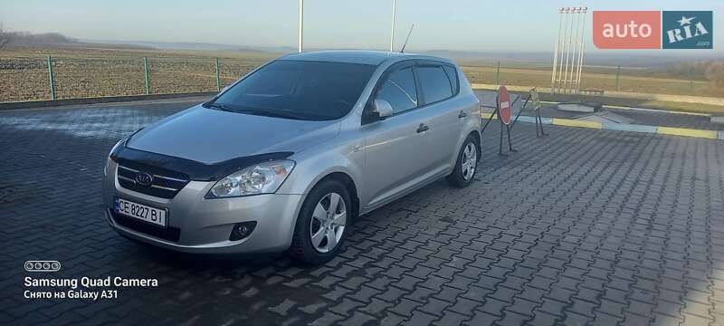 Kia Ceed (2008)